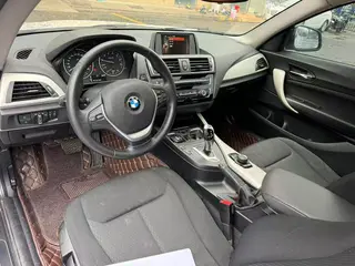 BMW 2 Series 2015 218i interior foto 6