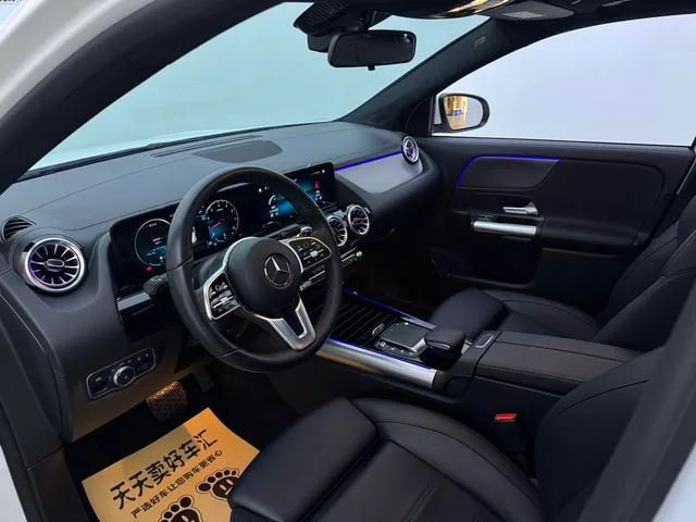 Mercedes-Benz GLA 2022 Segundo cambio GLA 200 exterior foto 5 Mercedes-Benz GLA 2022 Segundo cambio GLA 200 exterior foto 5