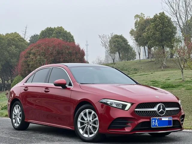 Mercedes-Benz A-Class 2022 Restyling A 200 L Sport Sedan Fashion Edition exterior photo 3 Mercedes-Benz A-Class 2022 Restyling A 200 L Sport Sedan Fashion Edition exterior photo 3