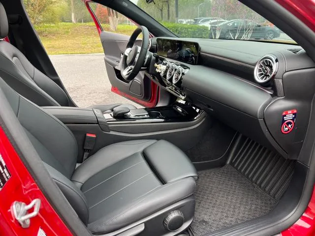 Mercedes-Benz A-Class 2022 Restyling A 200 L Sport Sedan Fashion Edition interior photo 12 Mercedes-Benz A-Class 2022 Restyling A 200 L Sport Sedan Fashion Edition interior photo 12