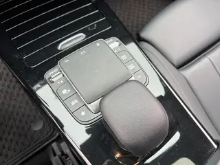 Mercedes-Benz A-Class 2022 Restyling A 200 L Sport Sedan Fashion Edition interior photo 16 Mercedes-Benz A-Class 2022 Restyling A 200 L Sport Sedan Fashion Edition interior photo 16