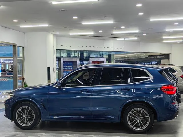 BMW X3 2021 Restyling xDrive25i M Sports suit exterior photo 4