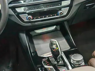 BMW X3 2021 Restyling xDrive25i M Sports suit interior photo 11
