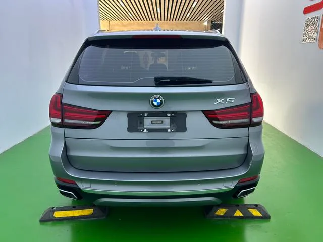 BMW X5 2018 xDrive35i Elegant style exterior photo 5