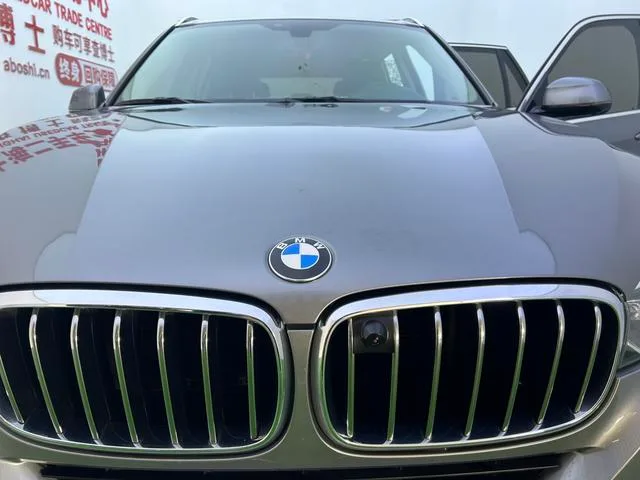BMW X5 2018 xDrive35i Elegant style interior photo 18