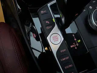 BMW X3 2022 xDrive25i M Sports suit interior photo 19