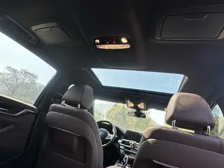BMW 5 Series 2020 525Li M Sports suit interior photo 19 BMW 5 Series 2020 525Li M Sports suit interior photo 19