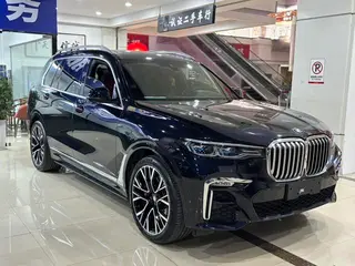 BMW X7 2021 xDrive40i Premium Class M Sports suit exterior photo 3