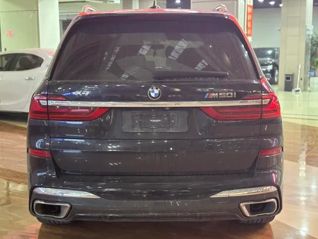 BMW X7 2021 xDrive40i Premium Class M Sports suit interior photo 13