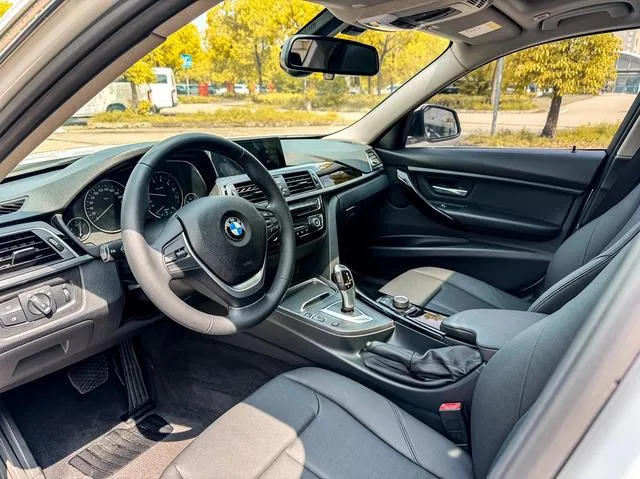 BMW 3 Series 2017 320Li Style tendance extérieur photo 7 BMW 3 Series 2017 320Li Style tendance extérieur photo 7
