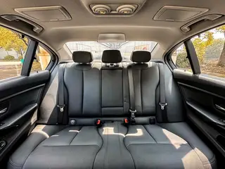 BMW 3 Series 2017 320Li Style tendance intérieur photo 17 BMW 3 Series 2017 320Li Style tendance intérieur photo 17