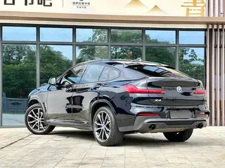 BMW X4 2021 xDrive25i M Set de nuit de sport intérieur photo 13