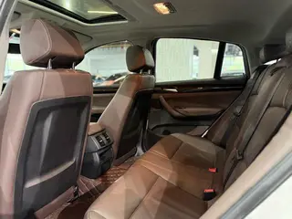 BMW X4 2016 xDrive20i M Sporty interior photo 10