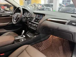 BMW X4 2016 xDrive20i M Sporty interior photo 11