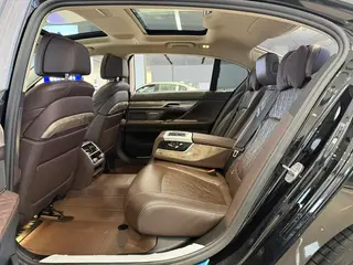 BMW 7 Series 2021 740Li Leading Type Luxury Set interior photo 12