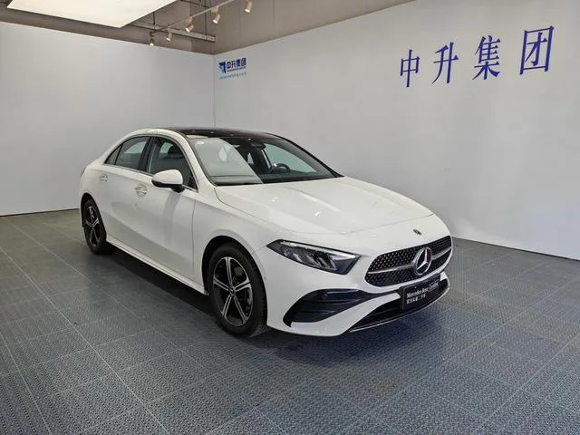 Mercedes-Benz A-Class 2024 A 200 L Fashion Edition exterior photo 3