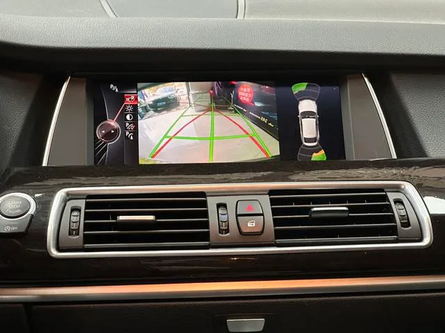 BMW 5 Series GT 2015 528i Leader extérieur photo 8 BMW 5 Series GT 2015 528i Leader extérieur photo 8