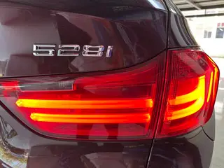 BMW 5 Series GT 2015 528i Leader intérieur photo 16 BMW 5 Series GT 2015 528i Leader intérieur photo 16