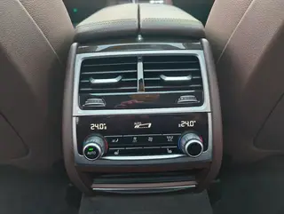 BMW 7 Series 2017 730Li Leader intérieur photo 13 BMW 7 Series 2017 730Li Leader intérieur photo 13