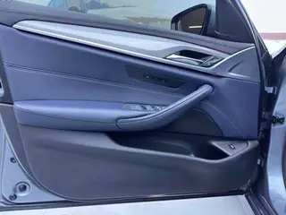 BMW 5 Series 2020 525i M Sports suit interior photo 12