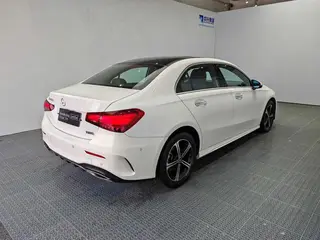Mercedes-Benz A-Class 2024 A 200 L Version mode extérieur photo 6