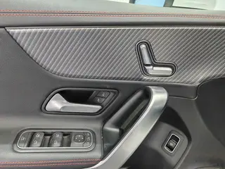 Mercedes-Benz A-Class 2024 A 200 L Version mode intérieur photo 18