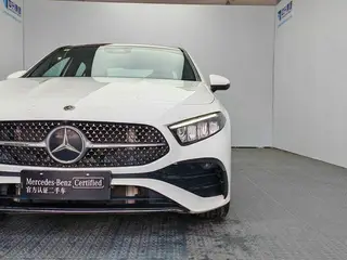 Mercedes-Benz A-Class 2024 A 200 L Version mode intérieur photo 19