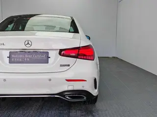 Mercedes-Benz A-Class 2024 A 200 L Version mode intérieur photo 20