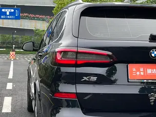 BMW X5 2019 xDrive40i M Sports suit exterior photo 6