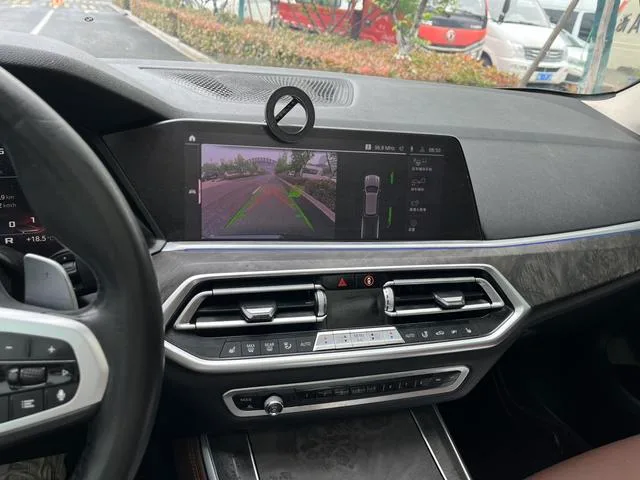 BMW X5 2019 xDrive40i M Sports suit interior photo 19