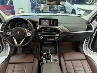 BMW X3 2020 xDrive28i Luxury Set interior photo 19