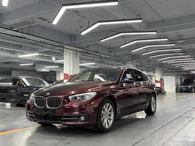 BMW 5 Series GT 2015 528i Leading Type exterior photo 1 BMW 5 Series GT 2015 528i Leading Type exterior photo 1