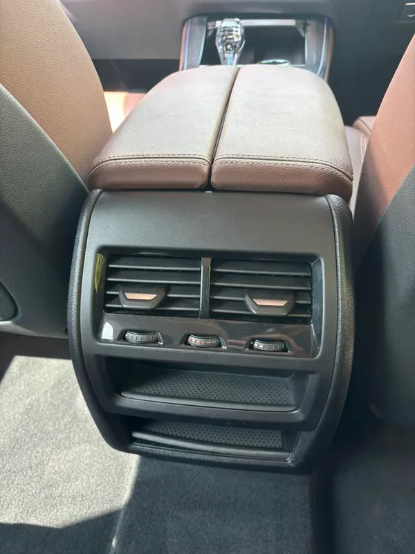 BMW X5 2021 xDrive30i X Design Suit interior photo 11 BMW X5 2021 xDrive30i X Design Suit interior photo 11