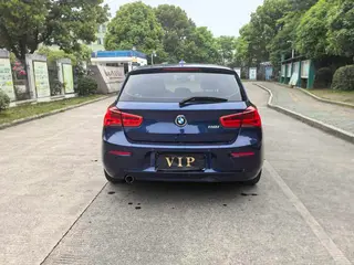 BMW 1 Series (Imported) 2018 118i Leading Type exterior photo 5
