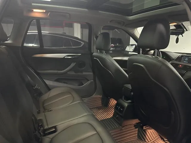 BMW X1 2018 sDrive20Li Leading Type interior photo 6 BMW X1 2018 sDrive20Li Leading Type interior photo 6