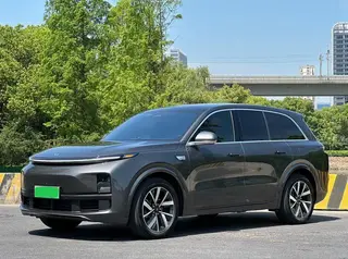 Li Auto L8 2023 Pro Version