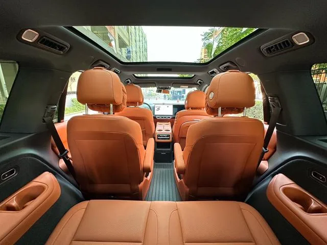 Li Auto L8 2023 Pro version interior photo 13