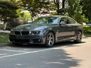 BMW 4 Series 2019 425i M Sports suit exterior photo 1