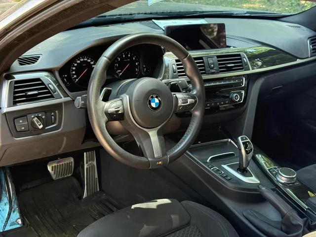BMW 4 Series 2019 425i M Sports suit interior photo 11