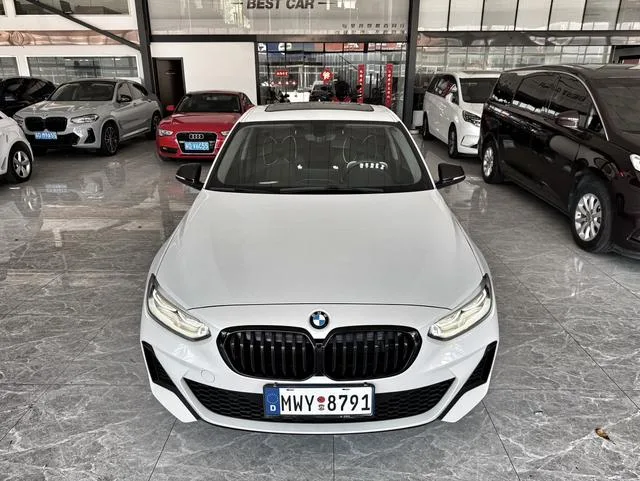 BMW 1 Series 2021 120i M Sports Obsidian Night Edition exterior photo 2 BMW 1 Series 2021 120i M Sports Obsidian Night Edition exterior photo 2