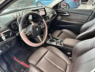 BMW 1 Series 2021 120i M Sports Obsidian Night Edition exterior photo 5 BMW 1 Series 2021 120i M Sports Obsidian Night Edition exterior photo 5
