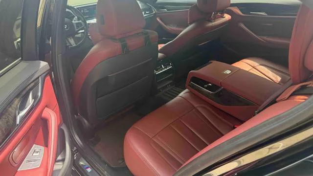 BMW 5 Series 2020 530Li Leading Type M Sports suit interior photo 6