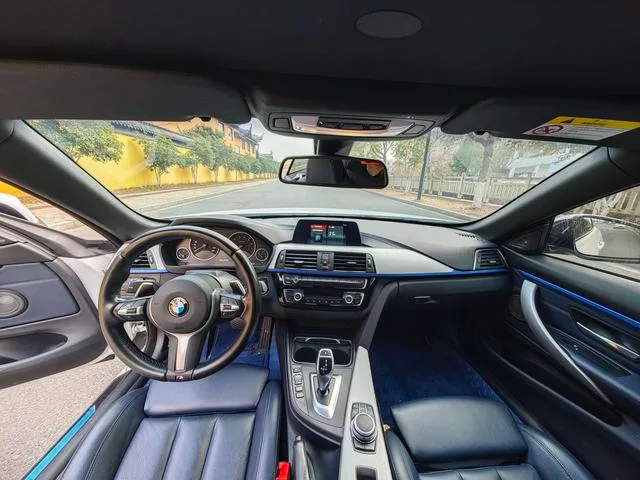 BMW 4 Series 2017 425i Cabriolet M Ensemble de sport intérieur photo 14
