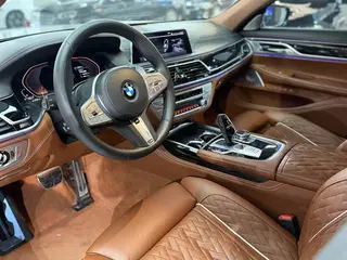 BMW 7 Series 2019 Restyling 740Li xDrive Administrative M Sports suit exterior photo 5 BMW 7 Series 2019 Restyling 740Li xDrive Administrative M Sports suit exterior photo 5