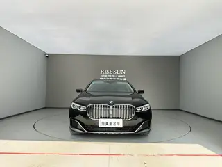 BMW 7 Series 2019 Restyling 740Li Leading Type Luxury Set exterior photo 2