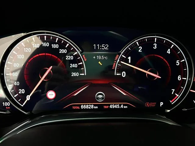 BMW 7 Series 2018 750Li xDrive M Sports suit exterior photo 4