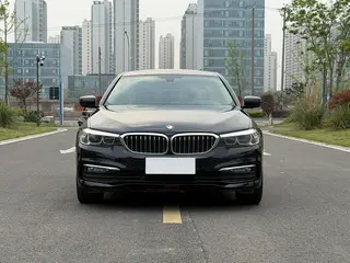 BMW 5 Series 2018 528Li Edición especial listada exterior foto 2