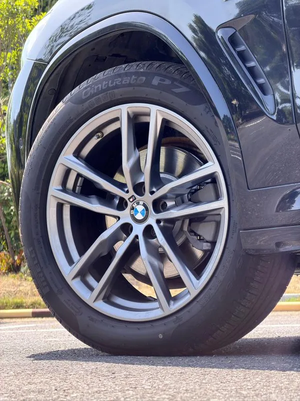 BMW X3 2021 xDrive28i M Sports suit exterior photo 4