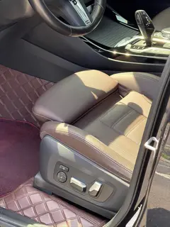 BMW X3 2021 xDrive28i M Sports suit interior photo 10