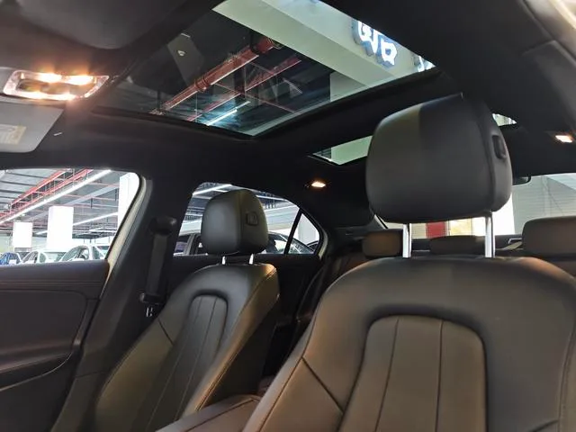 Mercedes-Benz A-Class 2022 Reforma A 200 L Edición de moda de coche deportivo exterior foto 10
